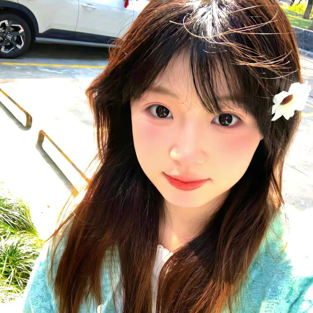 他不是我